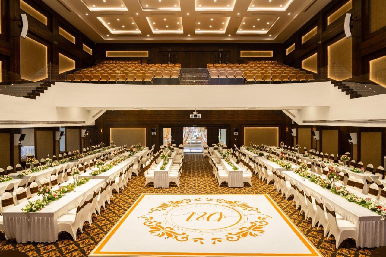 The King'S Meadows Otel Golhalli Dış mekan fotoğraf
