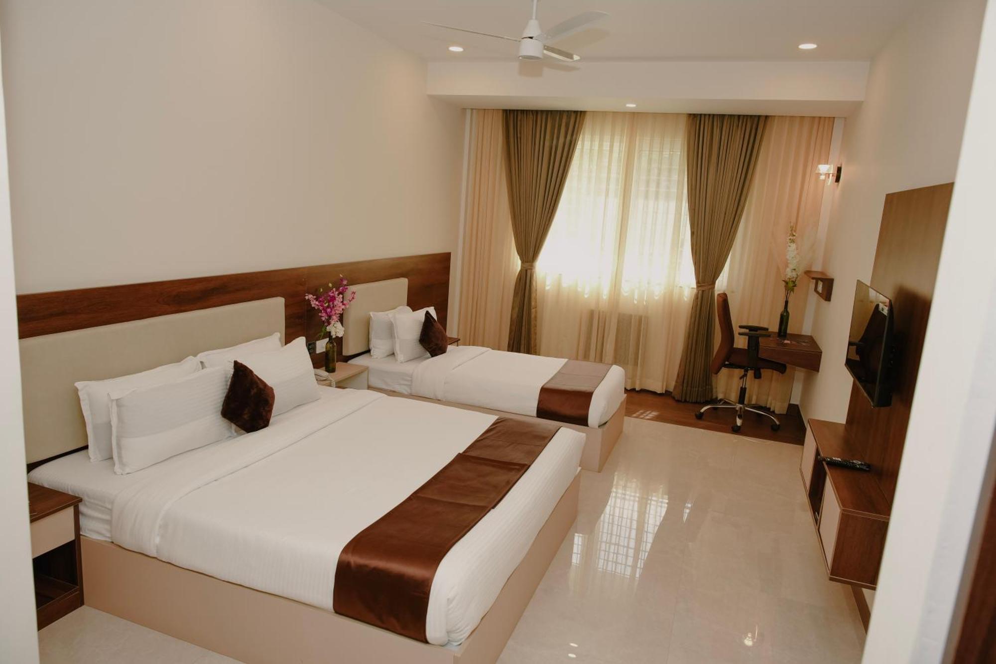 The King'S Meadows Otel Golhalli Dış mekan fotoğraf