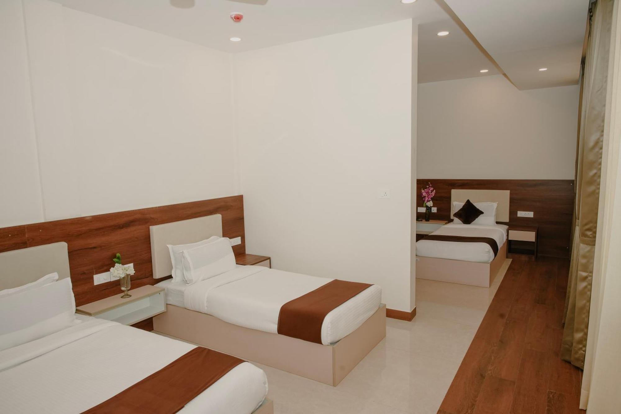 The King'S Meadows Otel Golhalli Dış mekan fotoğraf