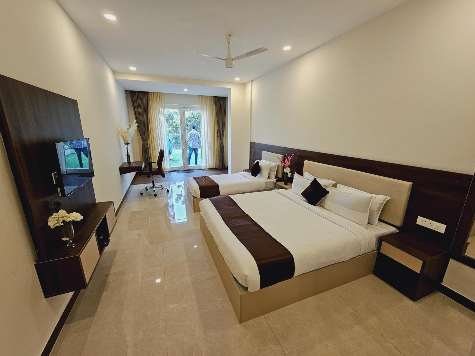 The King'S Meadows Otel Golhalli Dış mekan fotoğraf