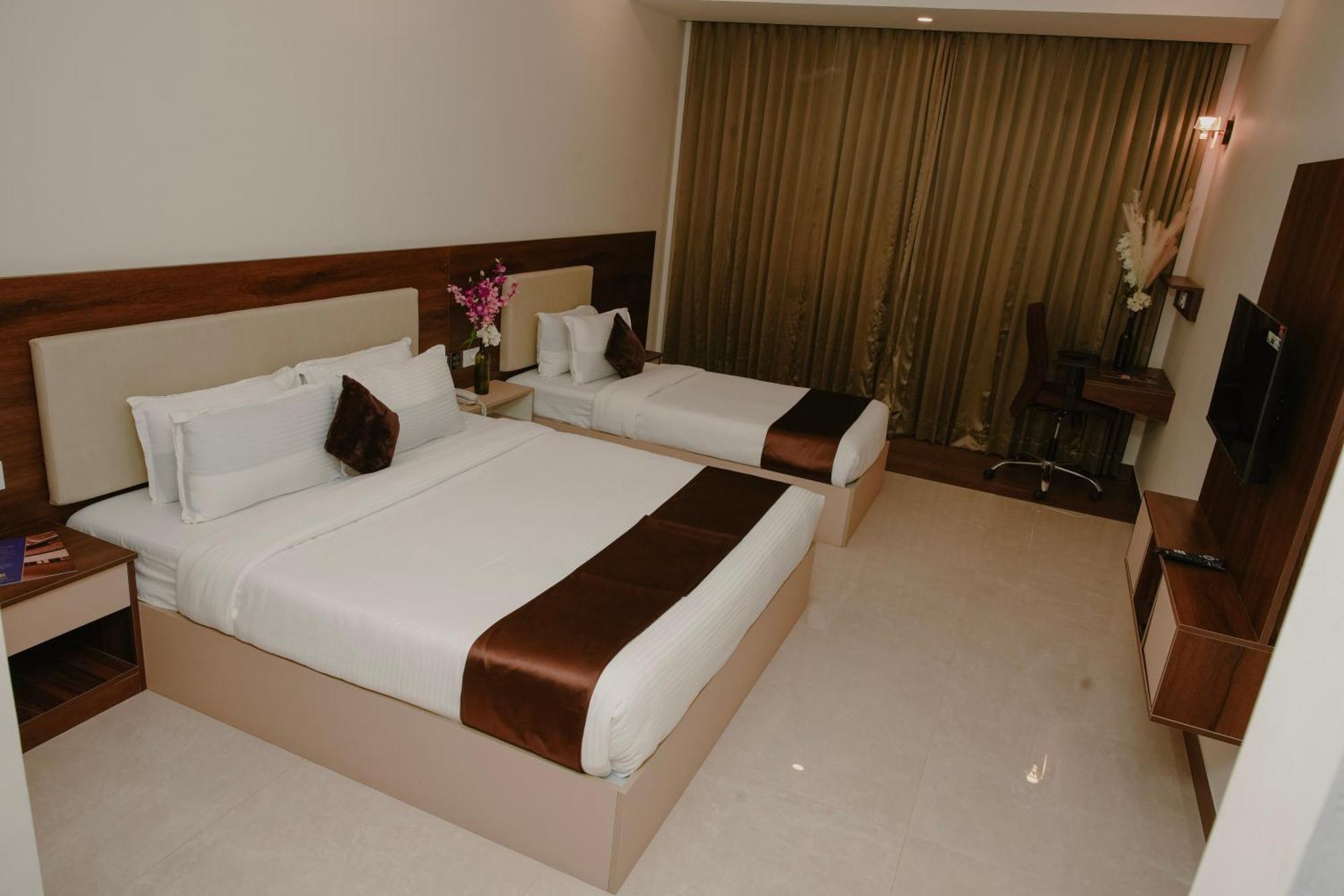 The King'S Meadows Otel Golhalli Dış mekan fotoğraf