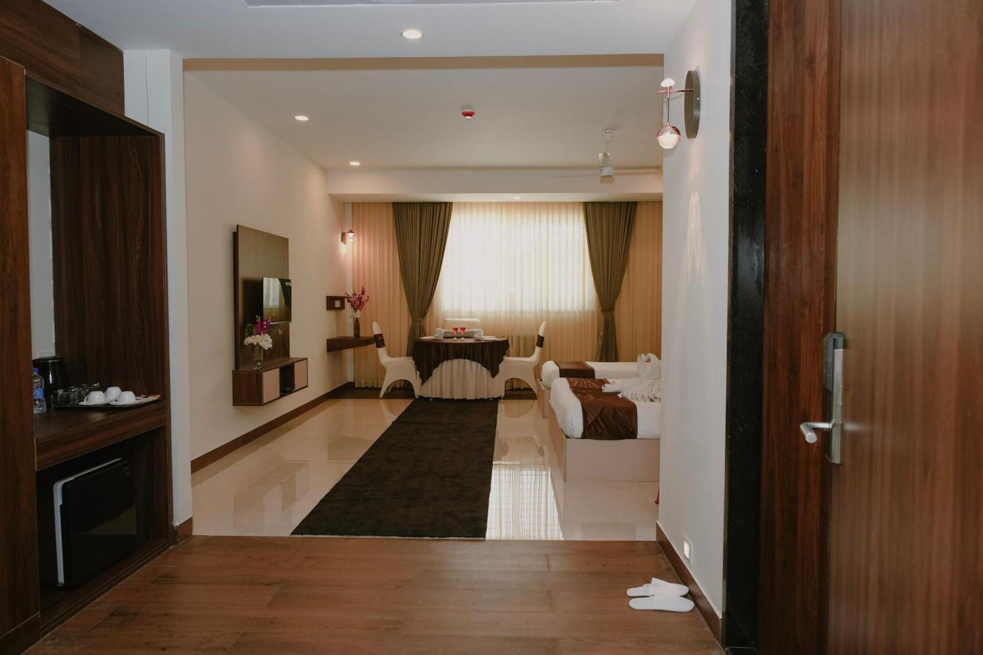 The King'S Meadows Otel Golhalli Dış mekan fotoğraf