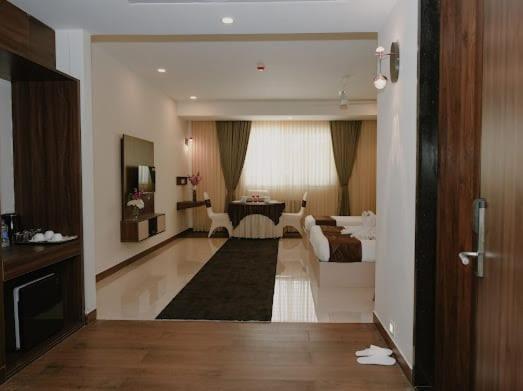 The King'S Meadows Otel Golhalli Dış mekan fotoğraf